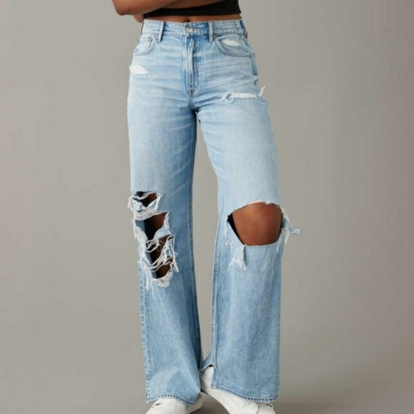 American Eagle Outfitters Denim - American Eagle Dreamy Drape Super High Waisted Baggy Wide Leg Jeans Size 12